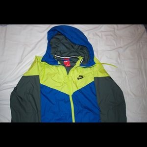 Nike windbreaker